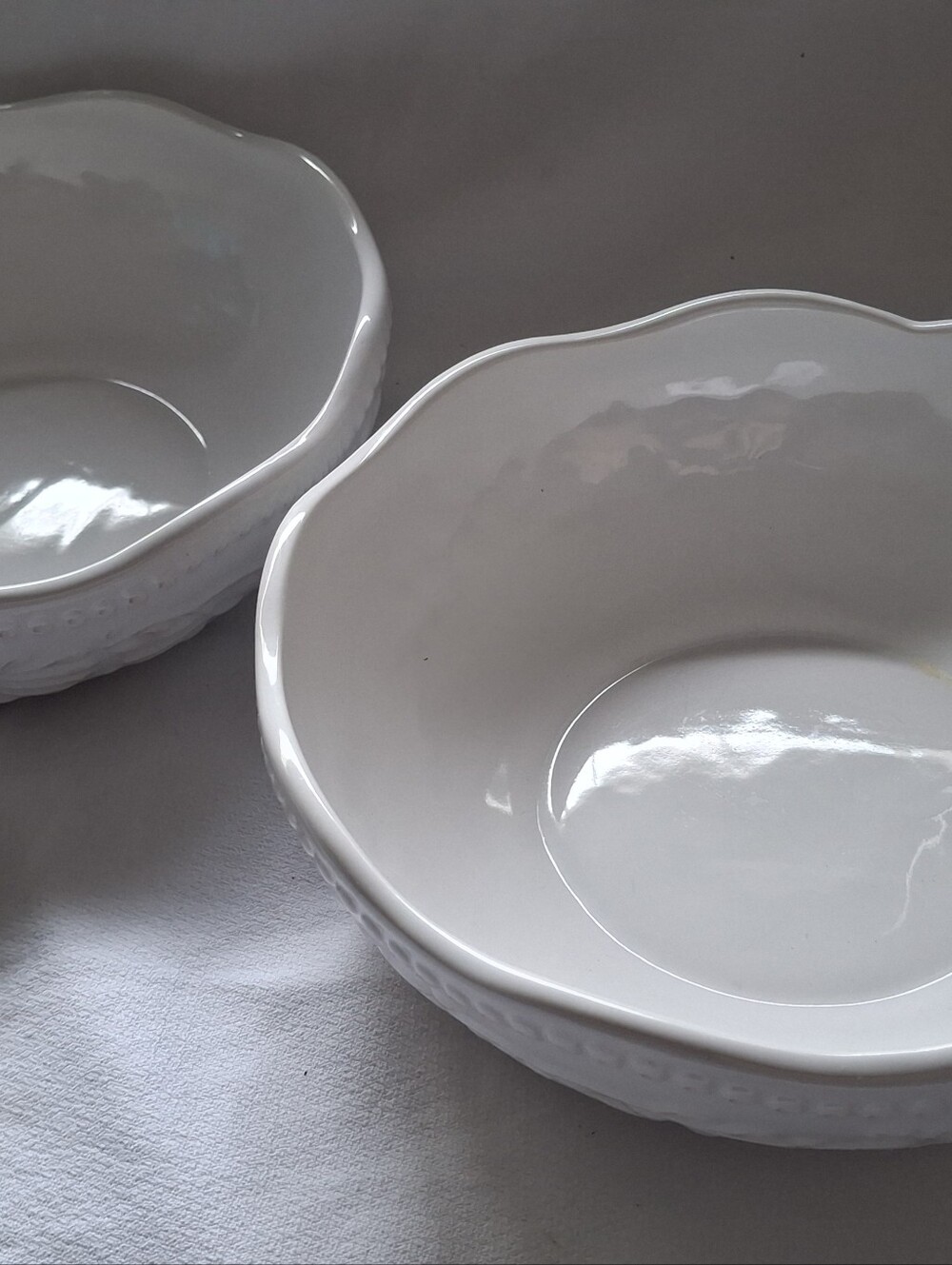 Set Of 2 American Atelier White Scalloped Ceramic Serving Bowls